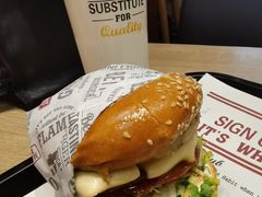 照烧凤梨牛肉特堡-The Habit Burger Grill 哈比特汉堡(爱琴海店)