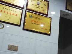 -覃肥叔桂林米粉(粮道街店)