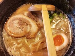 豘骨海鲜拉面-日出拉面(望京店)