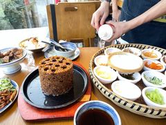 -包整·丝娃娃(一览甲秀楼风景店)