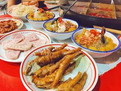 耙鸡脚-厂花素芬九宫格火锅(益州大道店)