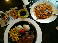 -豪客来牛排(府河店)