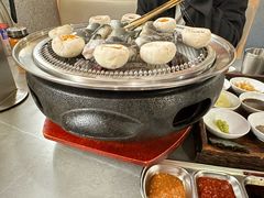 -围炉肉舍•炭烤活鳗•丹东海鲜烤肉(步行街店)