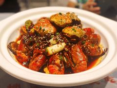 -肥肥虾庄·金牌油焖大虾(杨园滨江时代walk店)