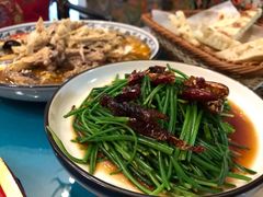 -一个勺子新疆锡伯主题私房菜(红墙巷49号院店)