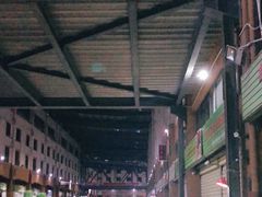 -三亚新鸿港水果一级批发市场