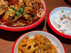 -老闵田螺馆·南昌市井菜·特色小吃(总店)