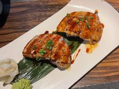 火炙鹅肝寿司-品米斗·精致料理(浦东禹悦汇店)