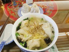 -笑来喜馄饨小笼工坊店(湖滨街店)