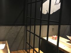 面包甜点陈列柜-花腰餐吧Bistro烧烤 傣味(传媒大学店)