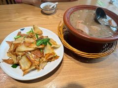 -董厨煨汤馆(车站路店)