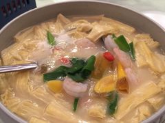 上汤虾仁鲜腐竹-禾珍珠家常小馆(河南博物院店)