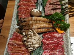 -炼火烤肉店