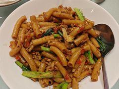 -辛香味烧鱼馆·非遗技艺·排骨红烧肉(光谷医药园店)
