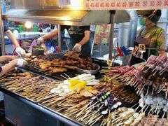 -六合夜市