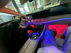 -上海星瀚奔驰4S店(红柳路店)