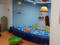 -小门牙好性格托育(北外滩中心)