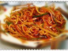 鱼香肉丝-布衣草棚风格餐厅