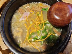 -勺子米线·云南传统小吃市集(四方街店)