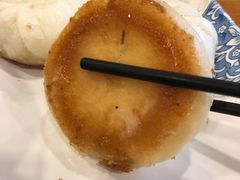 芹菜肉水煎包-张小文胡辣汤(龙柏新村店)