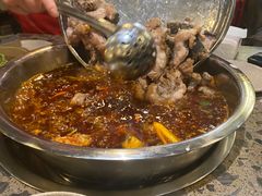 -肖肖酸萝卜鱼火锅(总店)