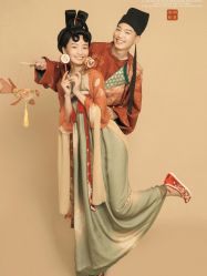 -雨墨婚纱摄影工作室