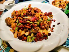 -楼兰古丽·新疆拌面·清真(华阳城店)