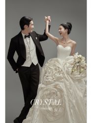 -雪中彩影婚纱摄影·微光艺术中心