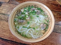 鸡汤米线-正宗李家土鸡米线店