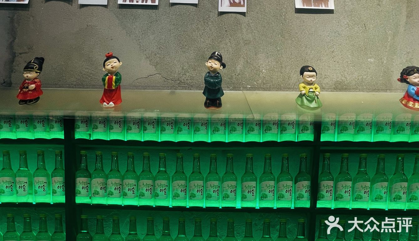 真的有人不爱烤肉和芝士吗？弘大前夜市YYDS