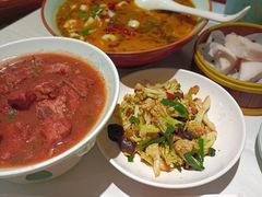 -江城小馆陕南妈妈菜·全球旅行餐厅(钟楼店)