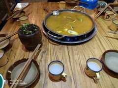 -郑件洋芋饭庄