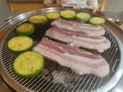 -围炉肉舍丹东海鲜烤肉·烤活鳗(步行街店)