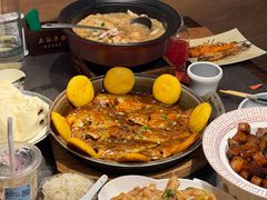 -五谷丰登农家院·地道胶东菜·海鲜烧烤(威海店)