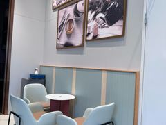 -奈雪的茶(优特汇店)