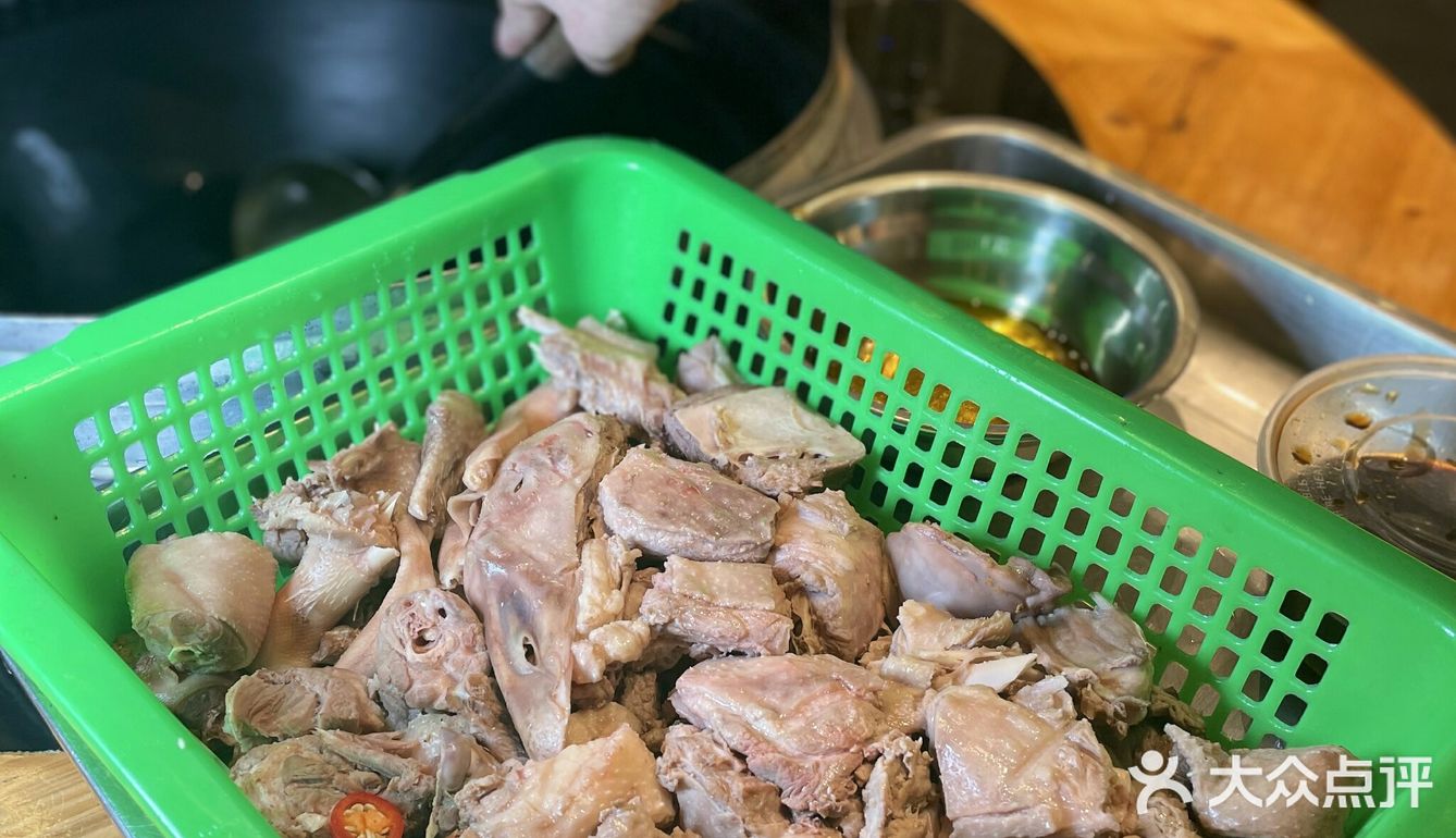 下了班就约上小伙伴冲了！一进店是扑面而来的乡土淳朴风