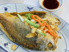 -明本湛江鸡•海鲜小厨(陈家祠店)