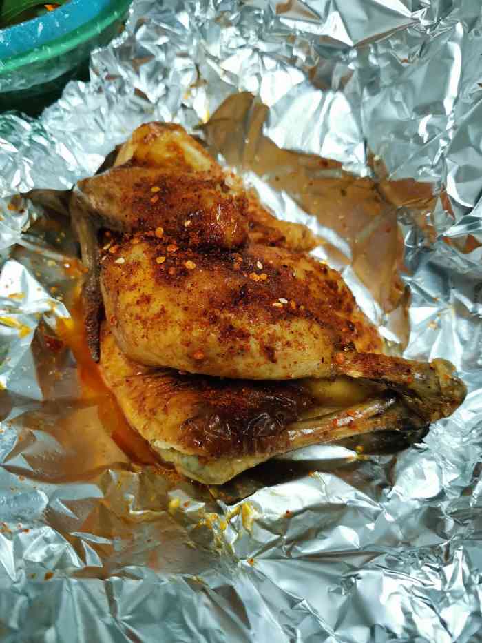 10外卖 点了份招牌窑鸡,味道不错,鸡肉嫩滑,半只的量刚合适.