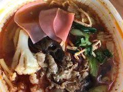 -全家便利店(江湾镇站店)