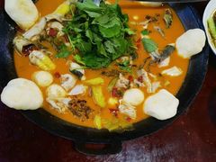 -丹水桥地锅鱼·翘嘴鲌·地方特色全鱼宴(丹江口大坝店)