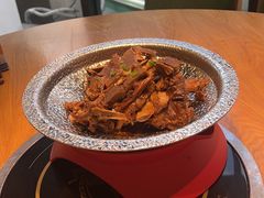 -娜仁图雅蒙古美食村(33小镇店)