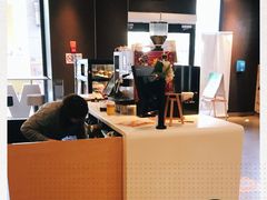 -麦当劳(杭州西湖银泰百货店)