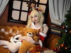 -米游妙妙屋cosplay换装自拍摄影体验馆
