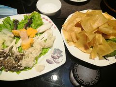 -小背篓菌汤火锅(济阳店)