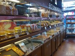 面包甜点陈列柜-巴黎贝甜(大宁国际商业广场店)