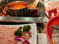 -二荆条·蜀鲜汇城市森林火锅