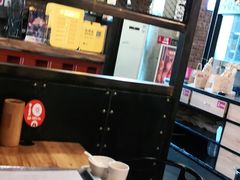 -管氏翅吧(中关村店)