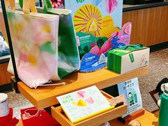 -星巴克臻选(周浦万达店)