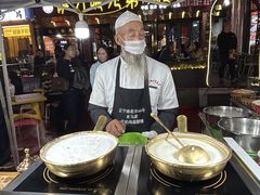 -正宁路小吃夜市