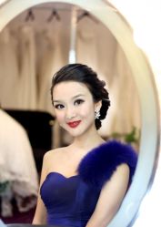 晓薇-FIONA MAKE UP恋妆造型
